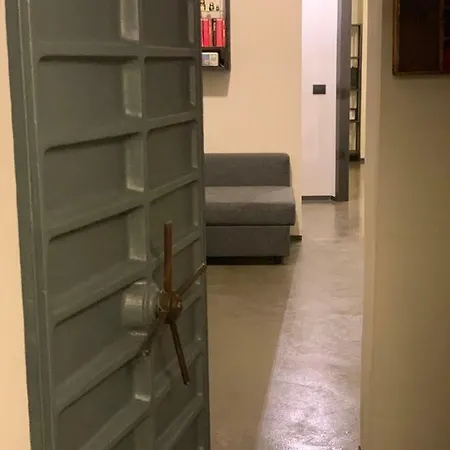 Fra Storia E Modernita Apartment Milan