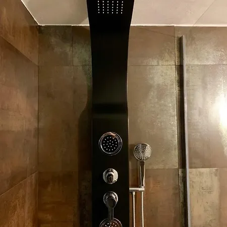 Fra Storia E Modernita Apartment