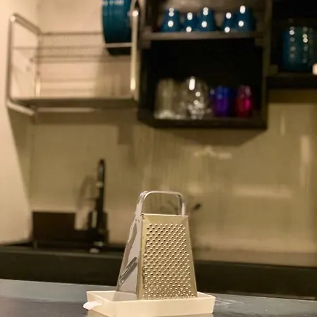 Fra Storia E Modernita Apartment Milan